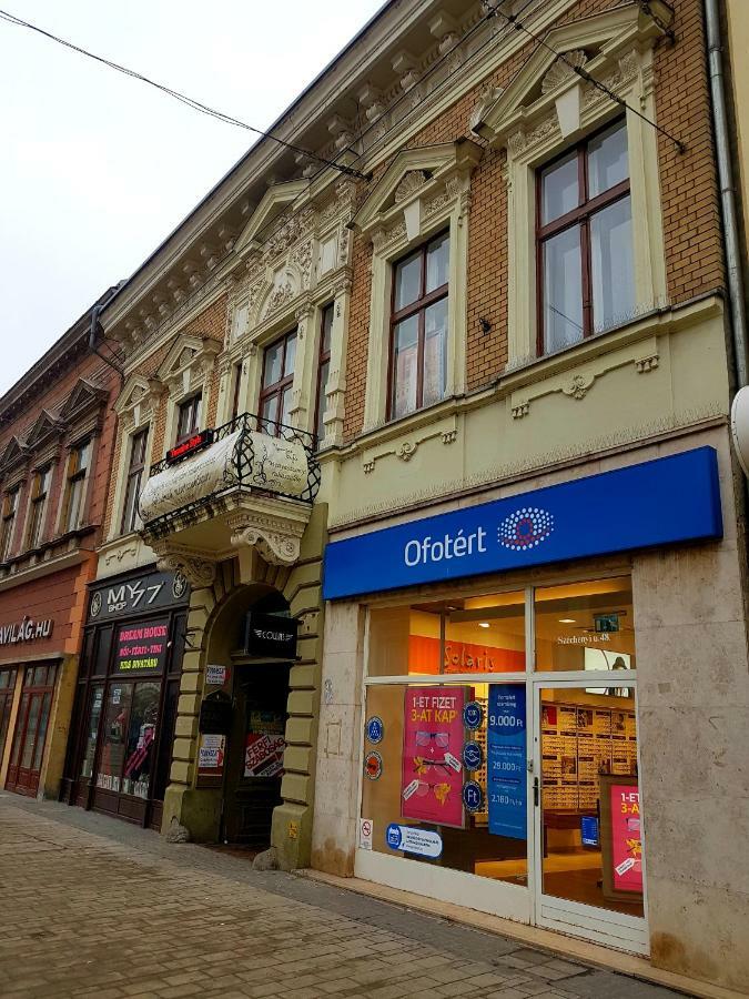 Paradise Apartman Miskolc Exterior photo